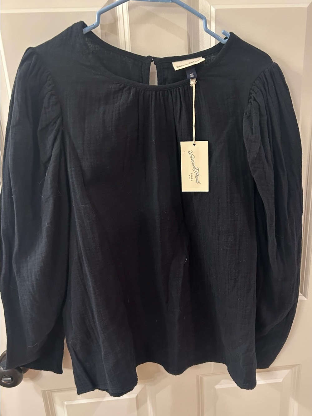 NWT Women’s Universal Thread Black Long-Sleeve Woven Blouse Size XXL